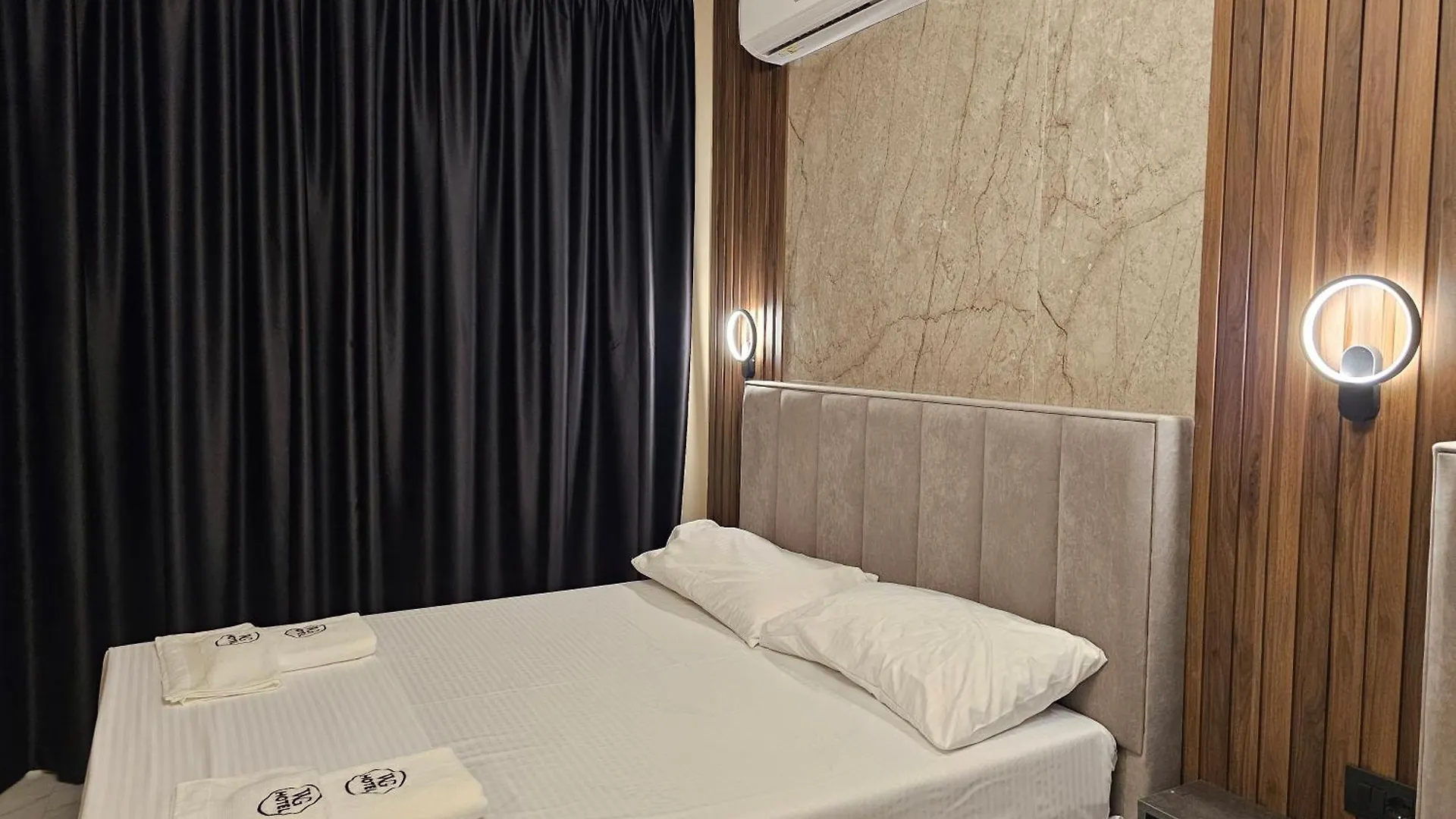 Wg Hotel Ksamil