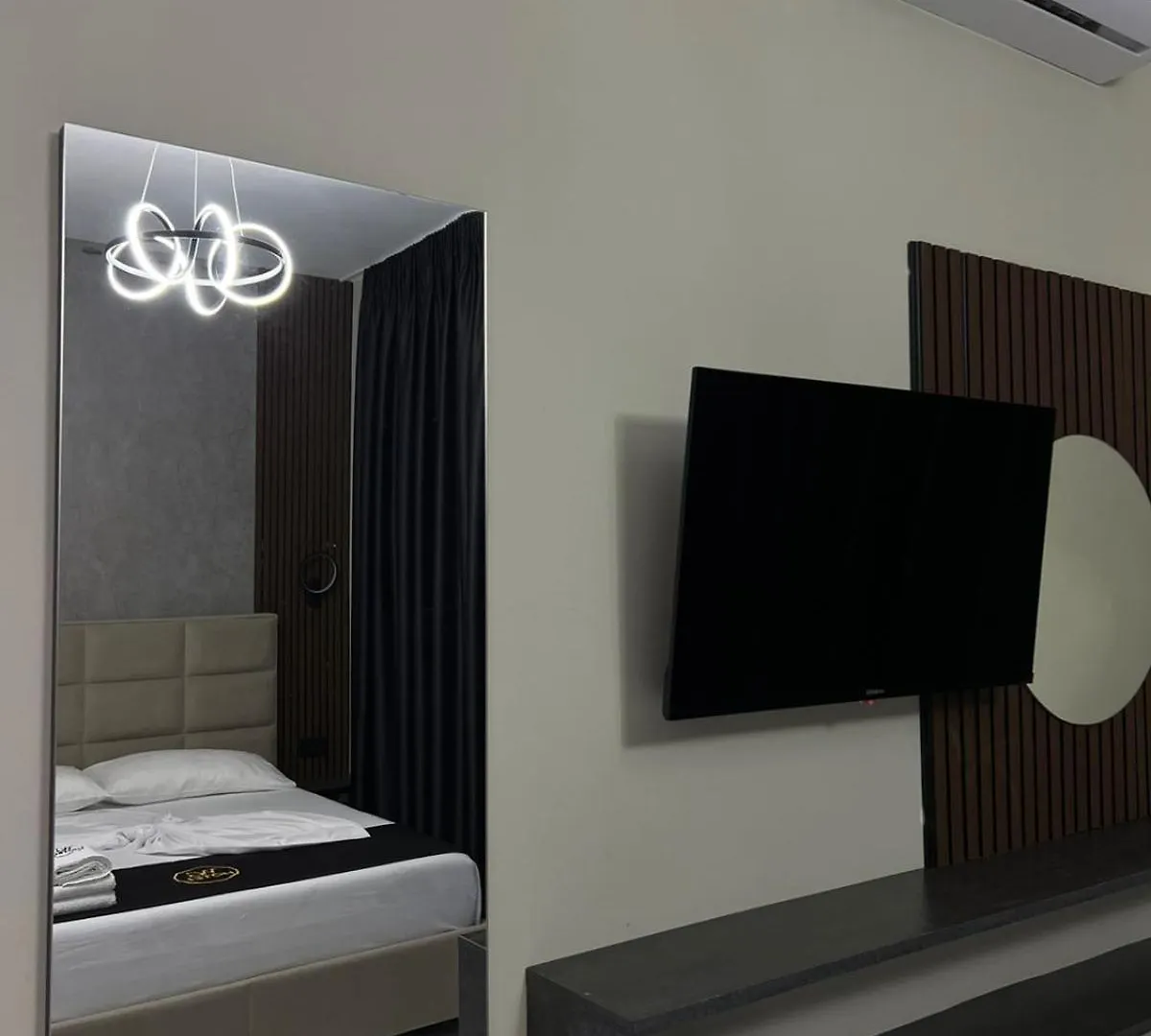 Wg Hotel Ksamil